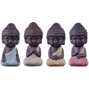 4 Piezas de Cerámica Tradicional Mini Pequeño Buda Estatua Monje Estatuilla para Té Decoración de Mascotas - Product Image 1