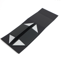 Boîtes cadeaux en carton rigide pliables avec fermeture magnétique, logo UV noir premium personnalisé