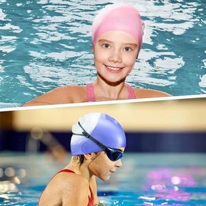 Bonnets de bain imprimés en silicone sport avec casques souples 3D personnalisés pour une réduction de la résistance et une imperméabilité accrues - Product Image 2