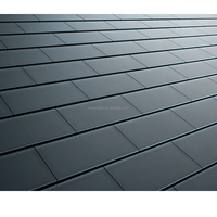 BC HPBC Système de panneaux solaires à toit plat noir pur étanche aux tempêtes Tuiles solaires en verre propre sans cadre Énergie solaire