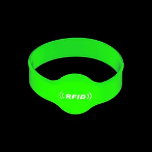 Factory custom iso 15693 silicone bracelets nfc tag waterproof smart rfid chip wire glow in the dark wrist band 125 khz 125khz