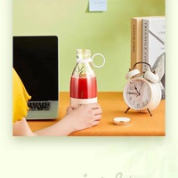 Mixeur-presse-agrumes portable à succès, 420 ml, bouteille en plastique de qualité alimentaire, alimentation USB pour utilisation en extérieur, en voiture et en camping-car