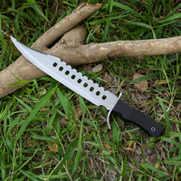 Couteau de chasse artisanal en acier inoxydable avec manche en plastique et étui en cuir