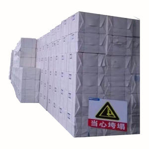 วัตถุดิบสำหรับการผลิตกระดาษราคาโรงงาน เยื่อกระดาษใยยาว เยื่อกระดาษไม้เนื้ออ่อนฟอกขาว - Product Image 1