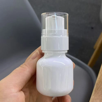 Prix de gros direct usine Nouvelle Arrivée Flacons cosmétiques vides en PP mat, Vaporisateurs, Pompes à lotion, Pots à crème, Logo personnalisé