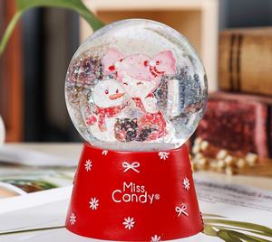 Recuerdo de globo de nieve de resina y cristal de gobes de agua de estilo de dibujos animados personalizado para decoración del hogar - Product Image 5