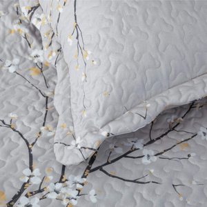 Soft and Breathable Grey Quilt Set Comforter <strong>Plum</strong> Blossom Lightweight Coverlet Quilt for Spring and Summer - Product Image 6