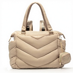 Sac à langer OEM convertible, sac à dos matelassé léger pour maman, avec 10 poches, idéal pour l'hôpital et le transport de bébé, et étui pour sucette - Product Image 6