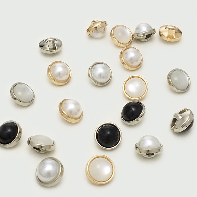 Pearl Metal Shirt Button
