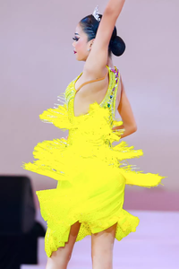 Vestido de Danza Latina Vennystyle para Niñas, Diseño Floral, para Competencia y Práctica, Nuevo, con Borlas Amarillas, Material de Spandex y Algodón, Corte Entallado, para <span class=keywords><strong>Rumba</strong></span> - Product Image 6