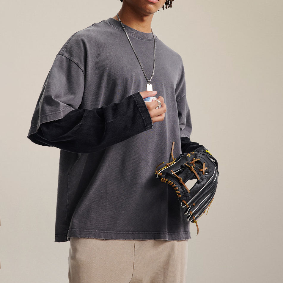 สีเทาเข้ม