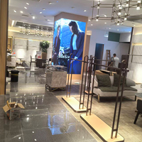 Projet de rénovation d'intérieur de magasin de vêtements : Service de conception et de fabrication tout-en-un, éco-responsable et personnalisable pour les boutiques de vêtements