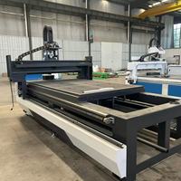 Router CNC Industrial 1325 con Mesa de Sujeción por Vacío y Cambio Automático de Herramientas de 7.5kW