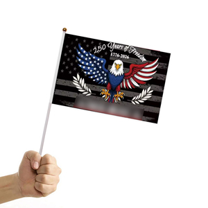 Drapeau à main 250 ans de la Liberté 14x21 cm 1776-2026 Aigle chauve Semi-Centenaire Mini Bannière ondulante pour défilé Drapeau des États-Unis - Product Image 2