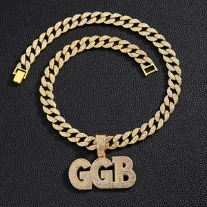 PD3028 Letras GGB Personalizable Bling Cursive Script Nombre Placa Colgantes Cadena <span class=keywords><strong>de</strong></span> eslabones Gargantilla Collar para bodas - Product Image 5