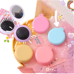 مخصص دائري للأطفال لطيف من البلاستيك جولة صغيرة تدليك الطفل تسمية خاصة تصنيع مع مرآة - Product Image 3