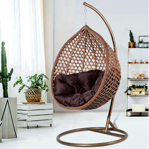 Fauteuil suspendu œuf en rotin tressé avec support métallique, prix usine Highwin, pour patio et extérieur - Product Image 3