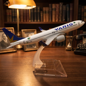 โมเดลเครื่องบินโลหะไดแคสต์ VARIG โบอิ้ง 737-800 ขนาด 16 ซม. สเกล 1/400 พร้อมฐานตั้งโช<span class=keywords><strong>ว</strong></span>์ - Product Image 4