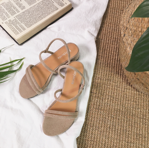 <span class=keywords><strong>Sandalias</strong></span> de tacón <span class=keywords><strong>cuadrado</strong></span> de tacón medio para mujer con hebilla de una palabra de correa fina de estilo coreano para otoño e invierno al por mayor - Product Image 5