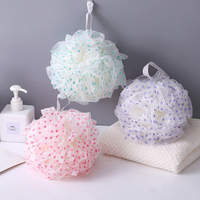 Vente en gros Éponge de bain à pois 40g Filles Fashion Dot Pattern Bath Loofah Pouf éponge à fleurs épurateur de corps