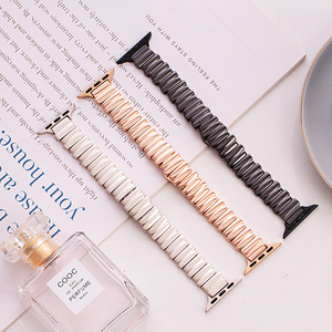 Bracelets de montre en métal OEM de conception irrégulière de haute qualité pour 38 <span class=keywords><strong>mm</strong></span> 42 <span class=keywords><strong>mm</strong></span> <span class=keywords><strong>44</strong></span> <span class=keywords><strong>mm</strong></span> 49 <span class=keywords><strong>mm</strong></span> Apple <span class=keywords><strong>Watch</strong></span> 9 8 7 6 <span class=keywords><strong>5</strong></span> 4 3 2 1 Bracelet de montre - Product Image 5
