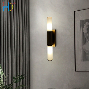 Lámpara de Pared LED Acrílica Moderna de Alta Calidad E26 para Decoración de Interiores de Dormitorios de Hotel y Pasillos - Product Image 1