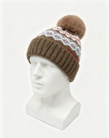 Bonnet d'hiver en tricot style nordique avec pompon et cache-oreilles, 100 % acrylique, unisexe, pour voyage et plage – Fournisseur