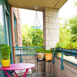 Mangeoire et abreuvoir pour oiseaux détachable d'extérieur - Décoration de jardin suspendue avec crochet pour oiseaux sauvages, plateau à graines imperméable et bassin anti-éclaboussures - Product Image 5