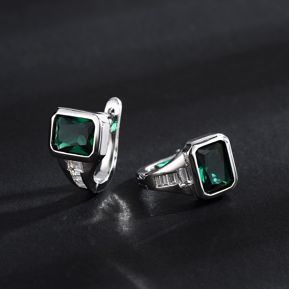 Emerald earrings (single)