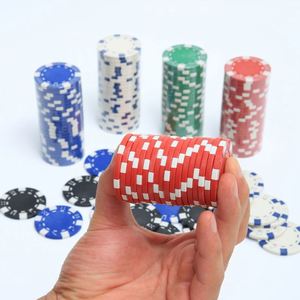 Jetons de poker personnalisés avec design couronne et noyau en fer - Jetons de jeu de casino personnalisés et cadeaux promotionnels - Product Image 4