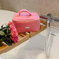 2026 Trendige Frottee-Kosmetiktasche mit Eigenem Logo Weiche Frottee-Kosmetiktasche Große Reise-Toilettentasche Personalisierte Make-up-Tasche