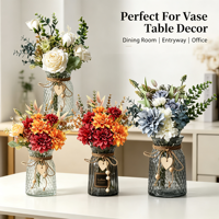 Bouquet de fleurs artificielles pour décoration de table, tons automnaux doux, dahlias et roses mélangés, accentuations de verdure d'eucalyptus, garniture de vase