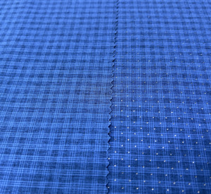Tissu tissé à carreaux fins bleu roi avec points de strass thermocollants pour chemises, robes, vêtements de nuit et articles d'habillement - Product Image 1