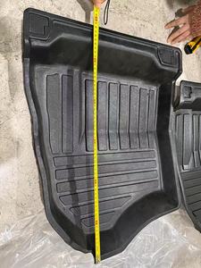 Tappetino Auto Anteriore OEM per <span class=keywords><strong>Suzuki</strong></span> <span class=keywords><strong>Samurai</strong></span> 86-96 (Coppia), Materiale TPE - Product Image 3