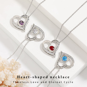 Collana con Ciondolo a Cuore Curvo Placcato Oro, Inciso 'Ti Amo fino alla <span class=keywords><strong>Luna</strong></span> e Ritorno' con Zirconi Colorati Creati in Laboratorio per Donne - Product Image 1
