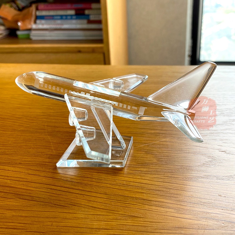 Des avions style vintage pour une décoration de Noël originale