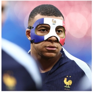2024บอลชิงแชมป์นานาชาติยุโรป mbappe France คาร์บอนไฟเบอร์บาสเก็ตบอลป้องกันจมูก - Product Image 2