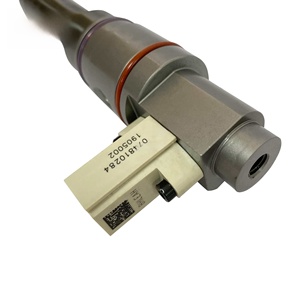 Injecteur diesel DS GENUINE CF85 XF105 MX265 MX265S1 MX265S2 MX300 1820820 1905002 - Product Image 6