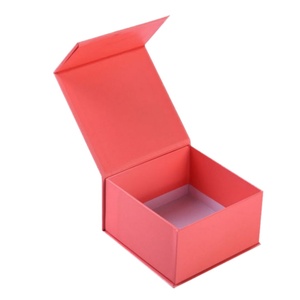Cajas Rígidas de Cartón Kraft Biodegradables con Logotipo Personalizado, Caja Magnética Plegable de Papel para Empaque de Joyería de Lujo, Regalos y Perfumes - Product Image 3