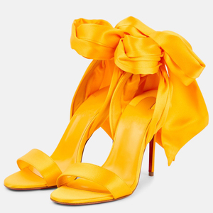 Sandalias de tacón alto de satén amarillo brillante para mujer, con una sola tira, lazo trasero, zapatos de vestir con correa de encaje en el tobillo y tacón de aguja. - Product Image 1