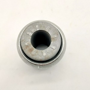 Buje del brazo de control superior delantero para Cadillac CT6 2016-2022 OE 22927220 Suspensión no independiente - Product Image 2