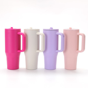 Verre à shot personnalisé double paroi 40oz avec bordure arc-en-ciel, couvercle et paille pour fêtes – Offre Spéciale - Product Image 1