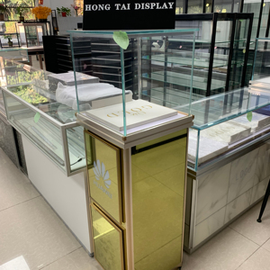 Çeşitli renk ve logolarda mevcut özelleştirilebilir ayaklı dolap iç<span class=keywords><strong>in</strong></span> lüks altın yüksek dereceli butik alışveriş merkezi ekranı - Product Image 1