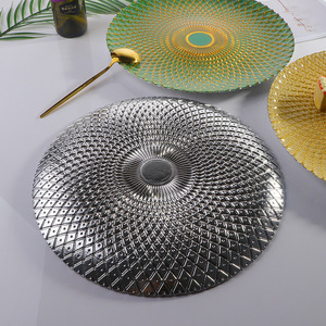 Assiettes de présentation de luxe en <span class=keywords><strong>verre</strong></span> cristal de 13 pouces à motif ananas quadrillé, assiettes de dîner rondes en cristal pour mariages, fêtes et banquets - Product Image 3