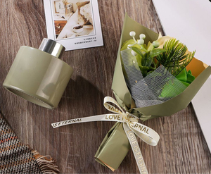 Xinrunjin Kit de souvenirs pour femmes boîte-cadeau verte Bouquet de fleurs aromathérapie décoré anniversaire noël mariage coffret cadeau pour - Product Image 1