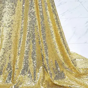厂家新款金色长方形亮片微光面料婚宴桌罩窗帘布裙装饰