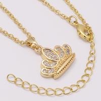 Collier pendentif couronne royale en zircon pavé délicat, chaîne à maillons en acier inoxydable plaqué or 14 carats, bijoux pour femmes, à porter au quotidien, cadeau