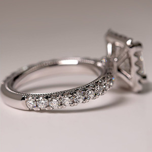 Anello Quadrato Grande da Donna, Elegante Accessorio per Proposte, Feste e Matrimoni, Regalo di Moda - Product Image 2