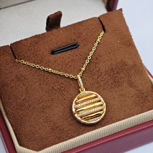 Collier pendentif en argent 925 plaqué or avec zircon, vente en gros de bijoux UM, adapté aux hommes, aux femmes et aux personnes transgenres, pour tous les jours, anniversaire, fête, cadeau - Product Image 3