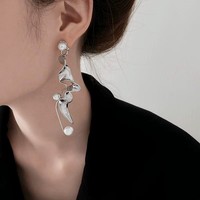 Boucles d'oreilles tendance en perles torsadées géométriques irrégulières, design exagéré, bijoux pour femmes